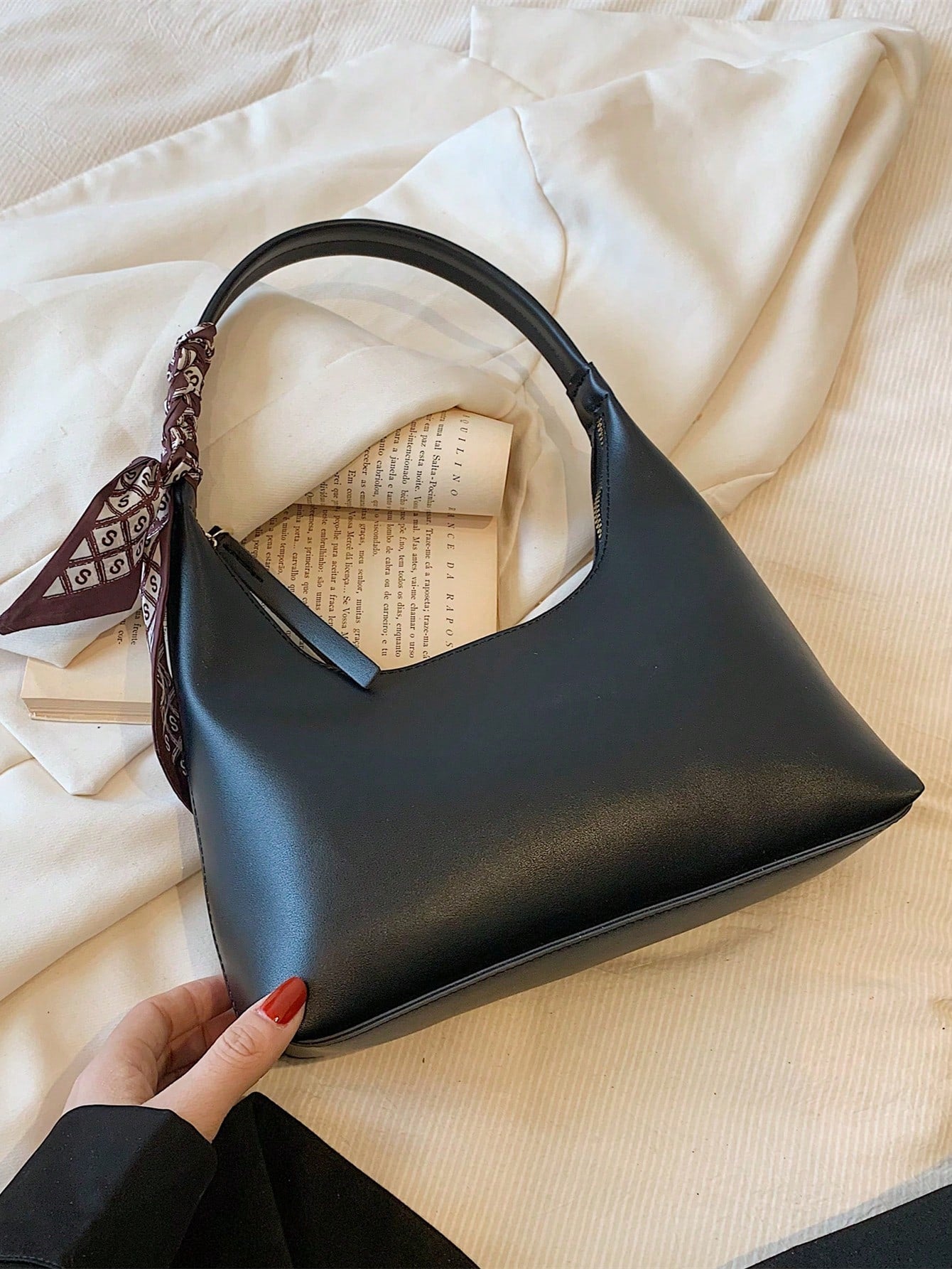 Minimalist Shoulder Bag With Scarf