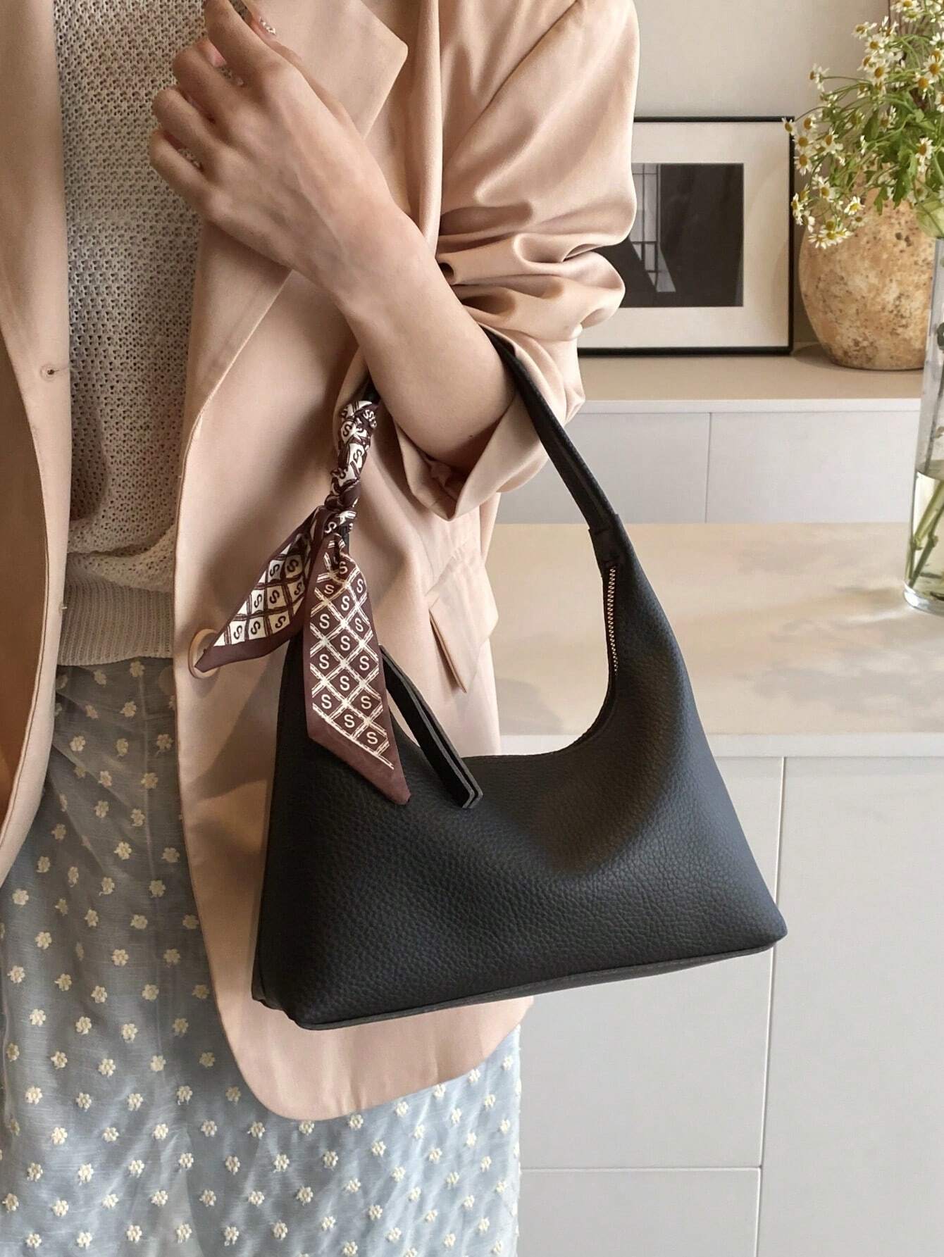 Minimalist Shoulder Bag With Scarf