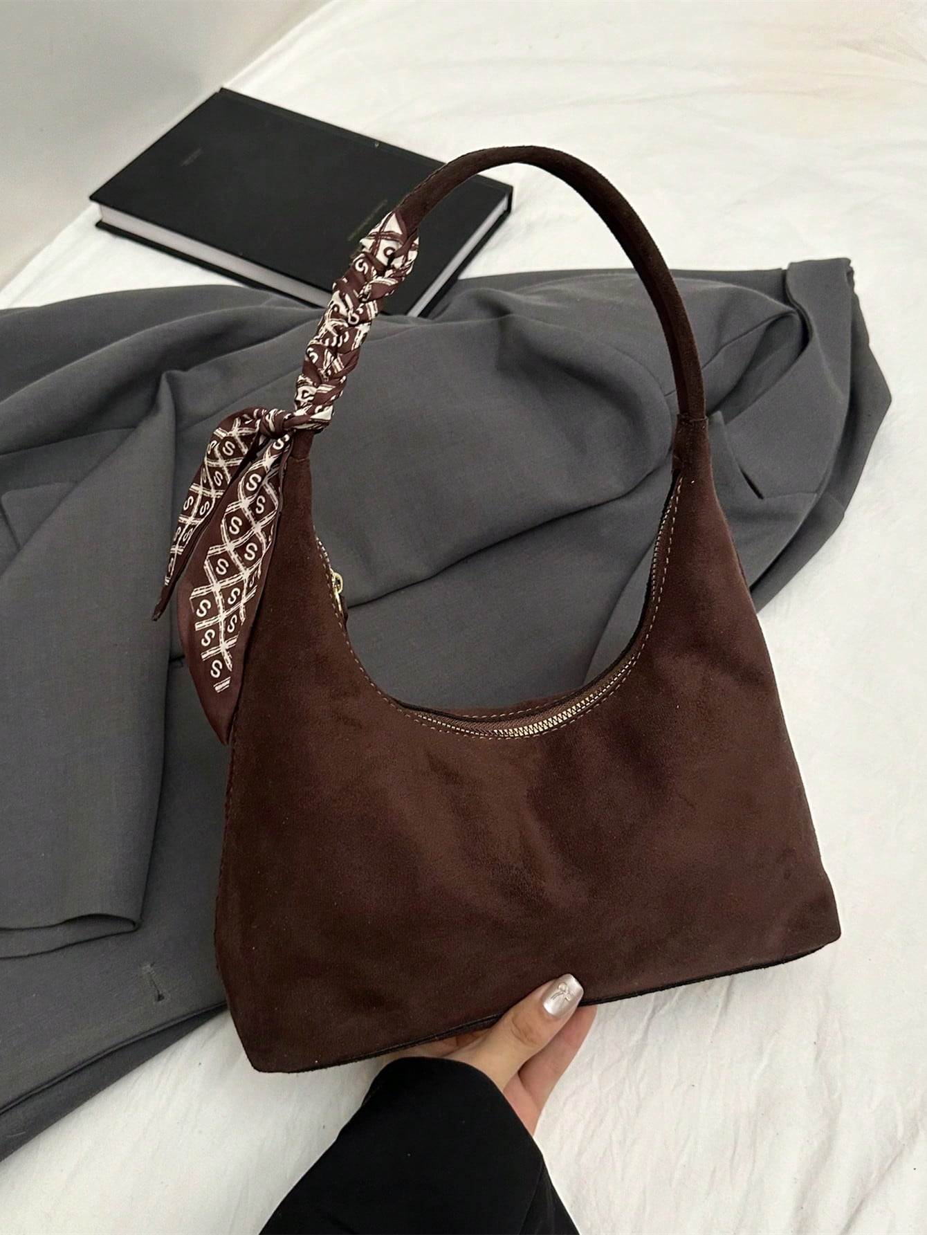 Minimalist Shoulder Bag With Scarf