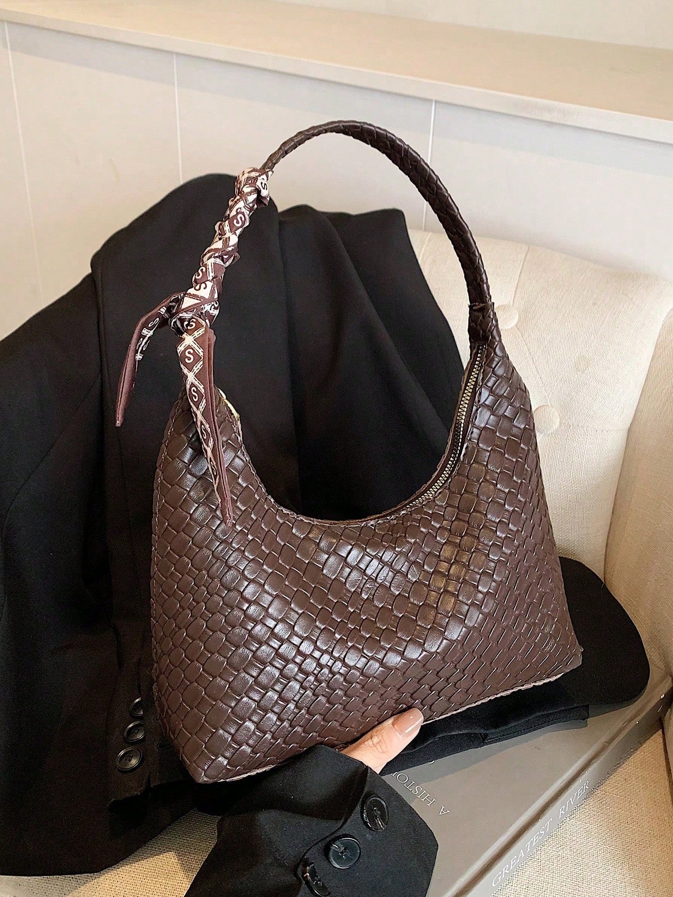 Minimalist Shoulder Bag With Scarf